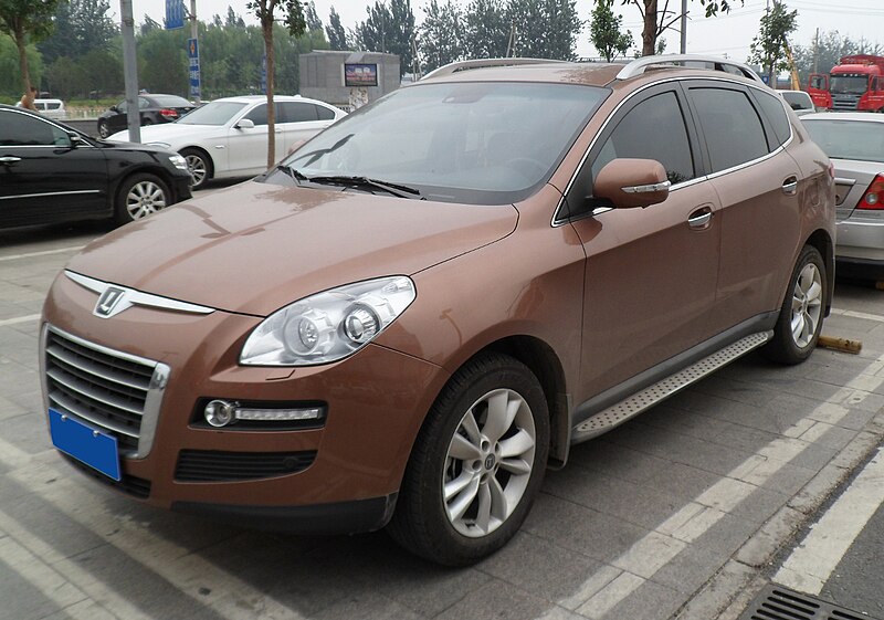 File:Luxgen 7 SUV China 2012-08-07.jpg