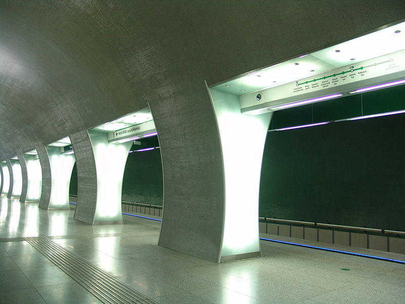 File:M4 Rákóczi tér 07.jpg