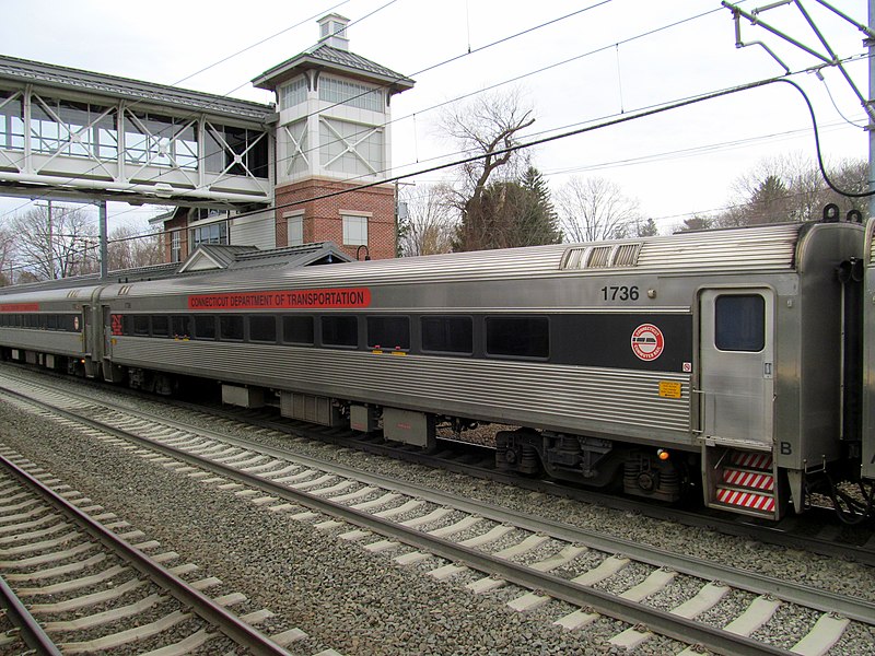 File:Mafersa coach at Guilford station, December 2015.JPG