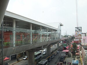 Metro Culhuacan 03.jpg