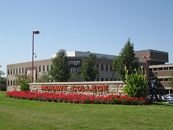 Mohawk College (Fennell campus) Mohawk College.JPG