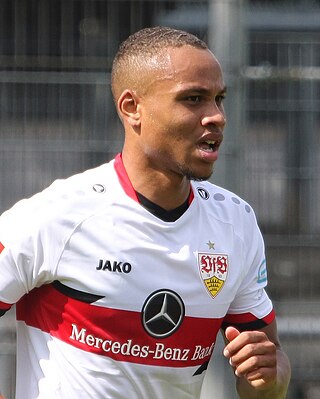 <span class="mw-page-title-main">Nikolas Nartey</span> Danish footballer (born 2000)