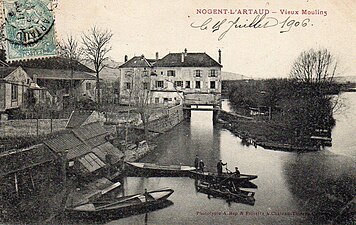 Le vieux moulin en 1906.