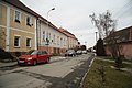 Čeština: Severní pohled do ulice Horní ve Starči, okr. Třebíč. English: North view of Horní street in Stařeč, Třebíč District.