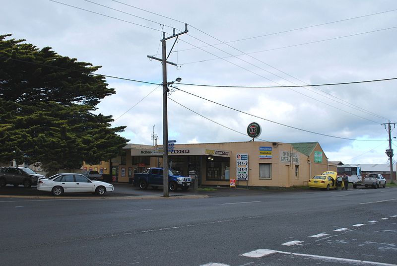 File:Nullawarre General Store.JPG