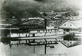 Occident at the boat basin in Oregon City, probably in the late 1870s. Occident steamer at Oregon City 1891 or before.jpg
