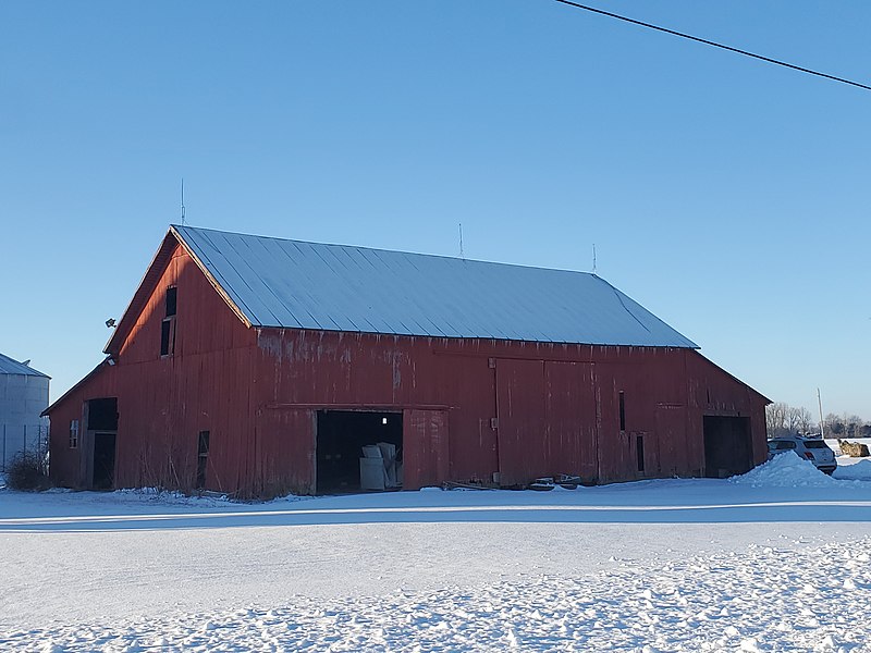 File:Old Barn, Canaan.jpg