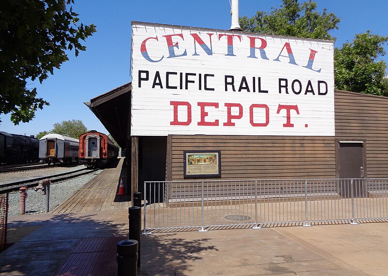 File:Old Sacramento Historic District. 15.jpg