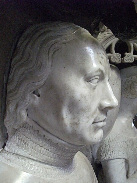 File:Olivier de Clisson tomb.jpg