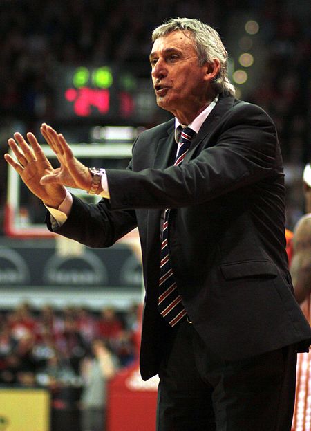 Pesic-Coach-Basketball.jpg