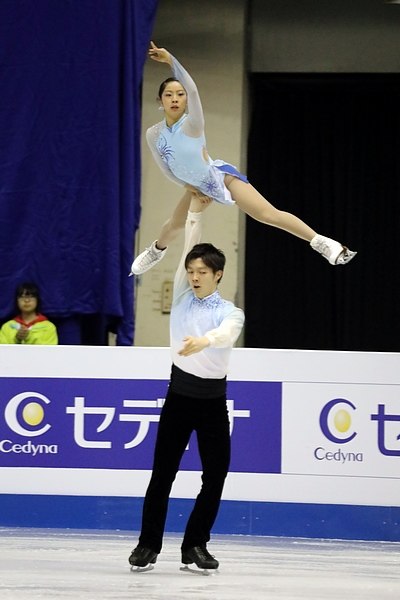 Miura and Ichihashi at the 2017 World Junior Championships