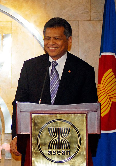 Surin Pitsuwan