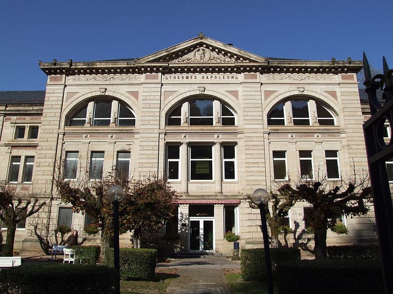 File:Plombières-les-Bains - Thermes Napoleon 1.jpg