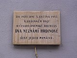 Praha - Vinohrady, Balbínova 18 - pamětní deska neznámým hrdinům