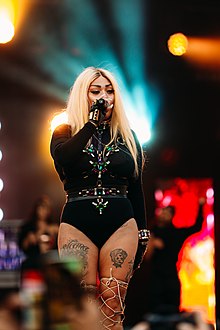Buena performing in 2019