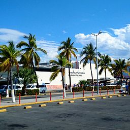 Sân bay Puerto Vallarta