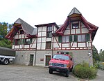 Spinning Floos, Remise / Outbuilding