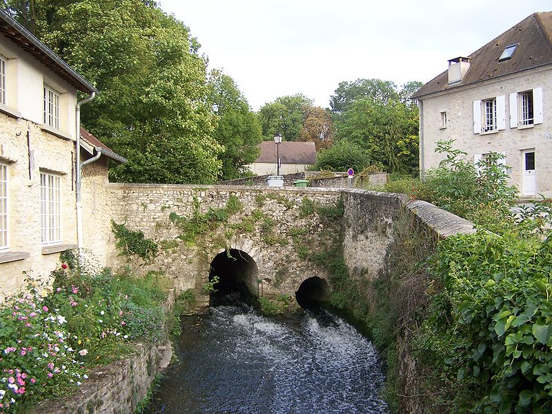 File:Rennemoulin Ru de Gally.JPG