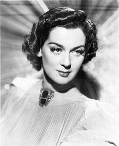 Rosalind Russell: Traxectoria, Filmografía, Notas