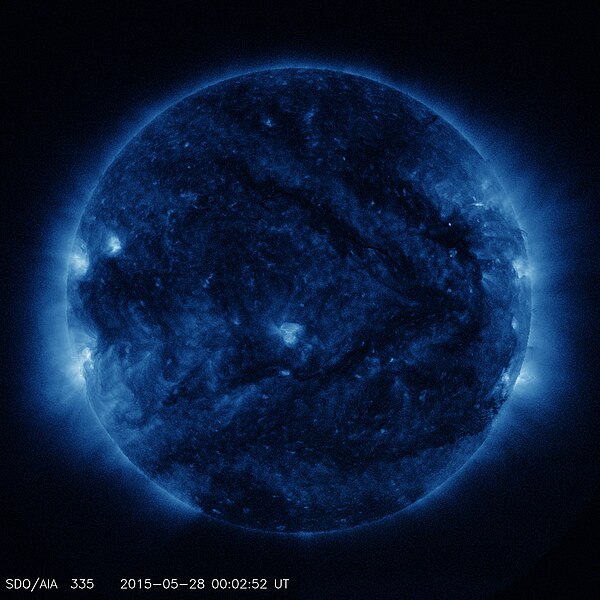 File:SDO 20150528 000252 4096 0335 (AIA).jpg