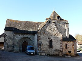 Die Kirche in Saint-Cernin-de-Larche