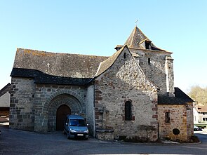 Saint-Cernin-de-Larche église.JPG
