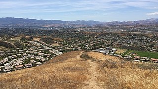 <span class="mw-page-title-main">Santa Clarita Valley</span> Valley in Los Angeles County, California, United States