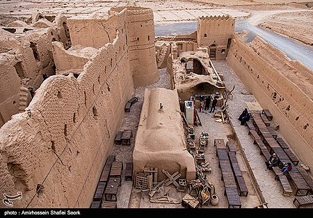 Saryazd Castle 2019-06-09 25.jpg