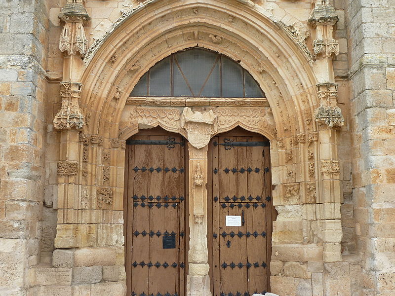 File:Sasamón (BURGOS) Iglesia de Santa María la Real. 6.JPG