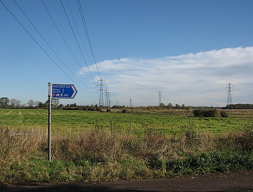 Signpost on The Lodes Way - geograph.org.uk - 3214269
