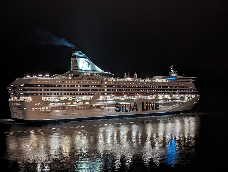 File:Silja Symphony - 20240308 - 44.jpg