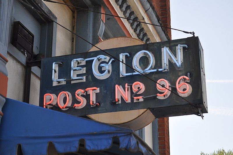 File:Snohomish, WA - American Legion Post No. 96 sign.jpg