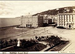 Sommer, Giorgio (1834-1914) - n. 6873 - Napoli - Grand Hotel.jpg