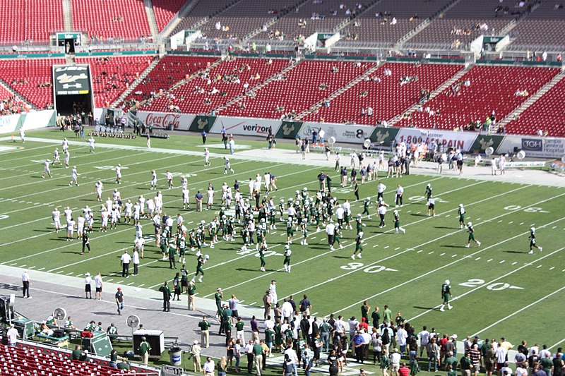 File:South Florida Bulls vs Pittsburgh Panthers, 20 November 2010 - IMG 2140 (5209081694).jpg