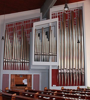 Spittal an der Drau - Pfarrkirche - Neue Orgel.jpg