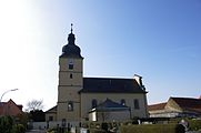 This is a picture of the Bavarian Baudenkmal (cultural heritage monument) with the ID D-6-78-150-38 (Wikidata) Pfarrkirche St. Jakobus, Pfarrgasse 1, Herlheim, Gemeinde Kolizheim, Unterfranken, Deutschland