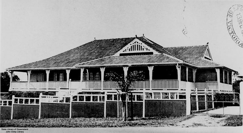 File:StateLibQld 2 131067 Brisbane residence, 1921.jpg