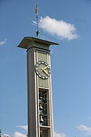 Torre de detalhes Stefanskirche Hirzenbach. JPG