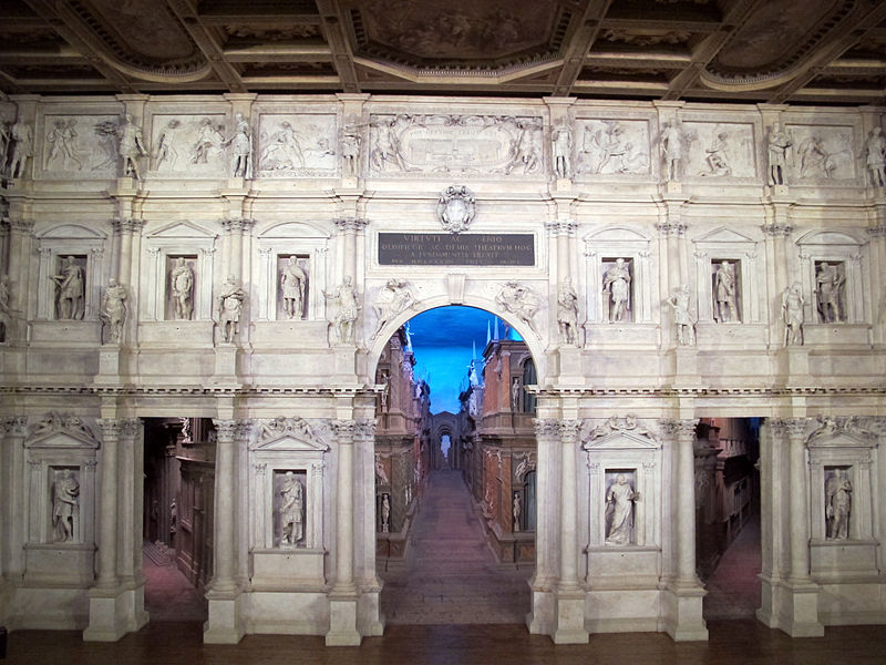 File:Teatro olimpico, scena 13.JPG