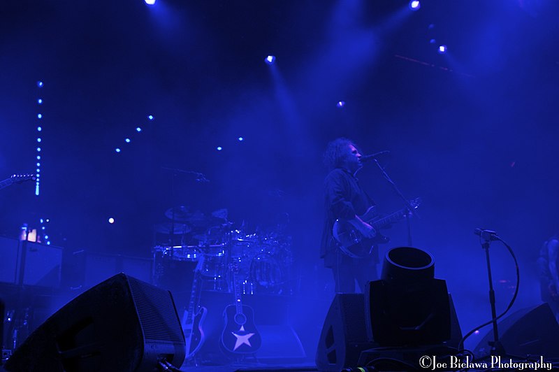 File:The Cure at Xcel Energy Center - 6-7-16 010.DSC 0066 (27466554211).jpg