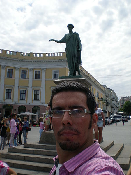 File:The statue of Duc de Richelieu.JPG