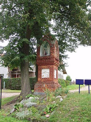 <span class="mw-page-title-main">Trękus</span> Village in Warmian-Masurian Voivodeship, Poland