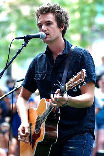 Tyler Hilton