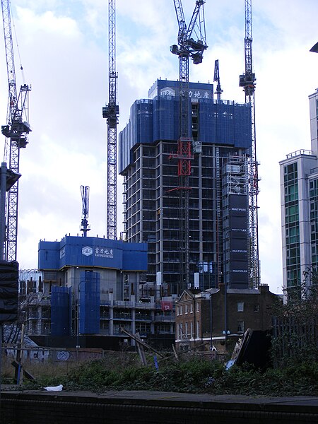 File:Vauxhall redevelopment SW8 - 49814332603.jpg