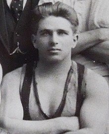 Vernon Karkeek 1915-1916.jpg