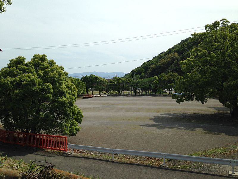 File:View near west side of Oasahiko Shrine.JPG