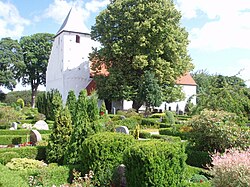 Voerladegård Kirke.JPG