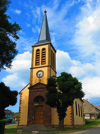 <span class="mw-page-title-main">Voyer, Moselle</span> Commune in Grand Est, France