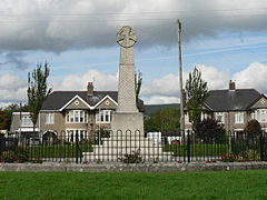 Военный мемориал в Pontyclun - geograph.org.uk - 1011006.jpg 