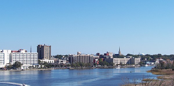 Image: Wilmington, North Carolina along the Cape Fear River   panoramio